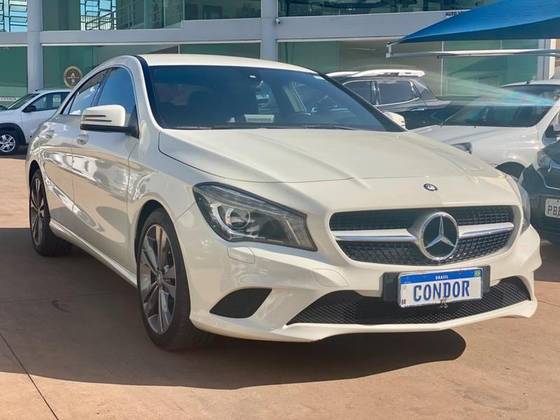 MERCEDES-BENZ CLA 200 1.6 URBAN 16V GASOLINA 4P AUTOMÁTICO
